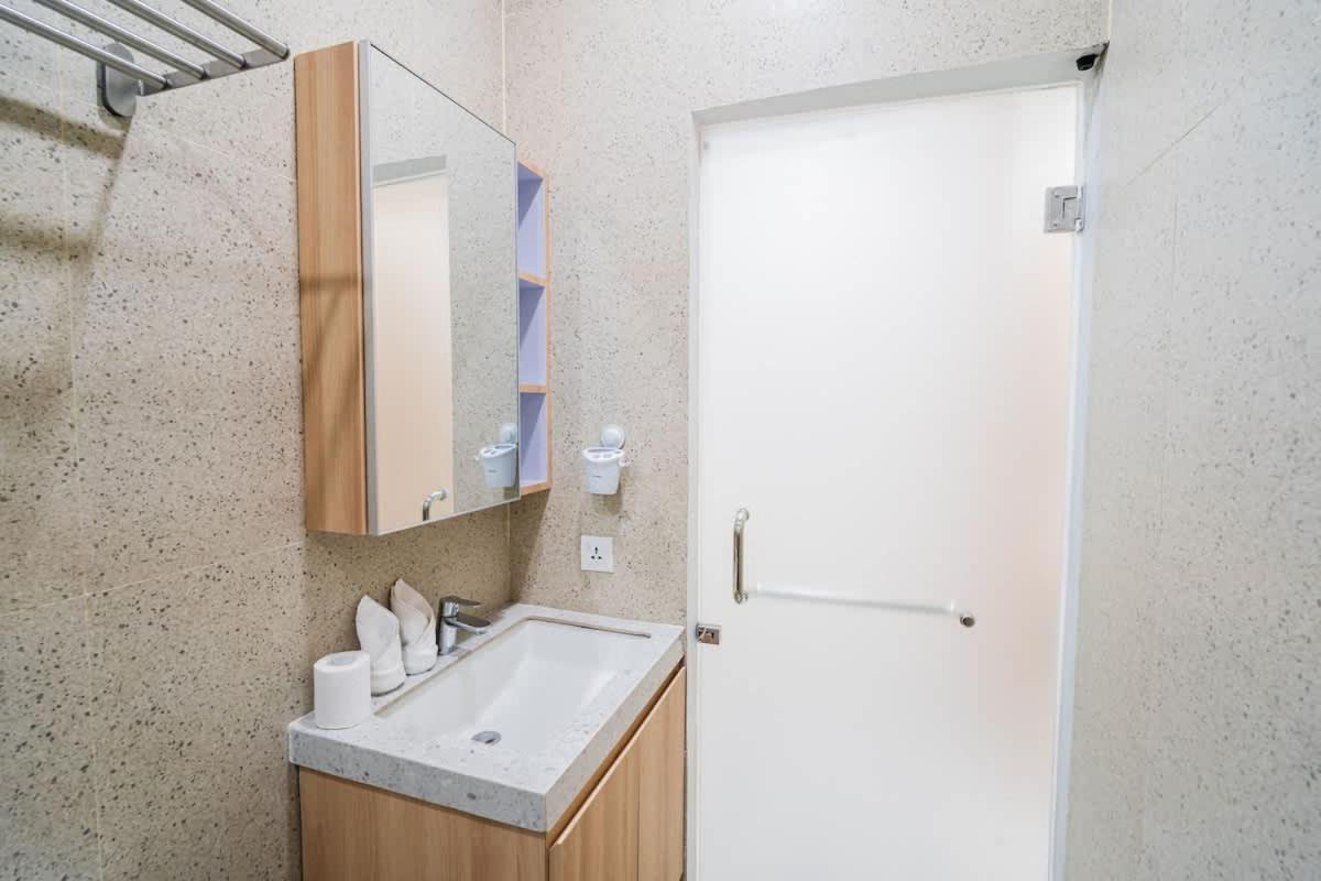 Alyxia 1 Bedroom Apartment In Central Seminyak מראה חיצוני תמונה